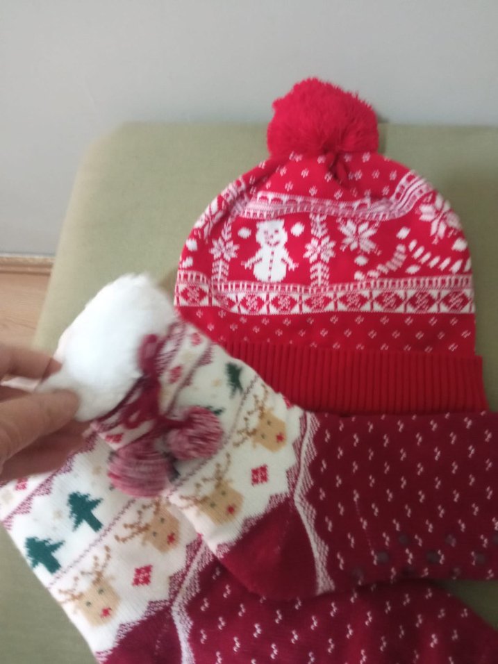 bayan bere ve corap - Görsel 3