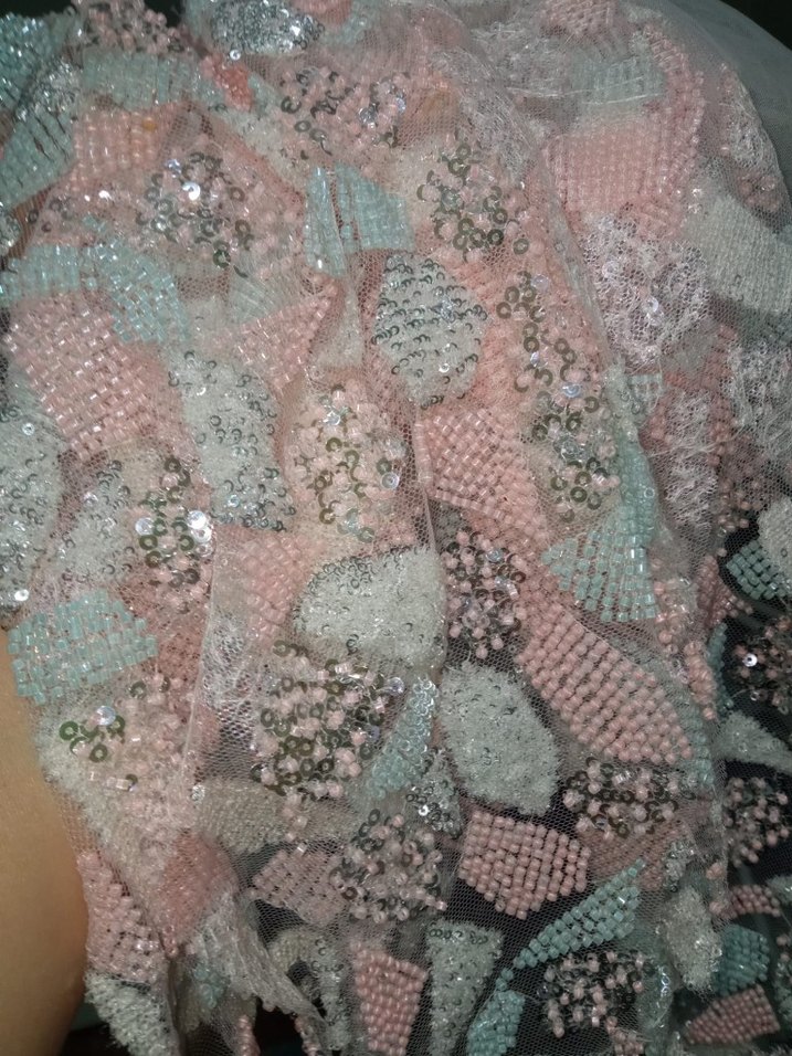 boncuklu ve pullu tül parçaları - Görsel 4