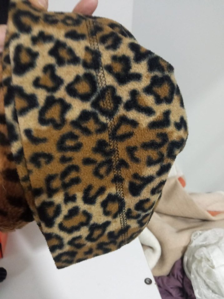 Kürk Detaylı Leopar Desenli bere ve saç bandi - Görsel 3