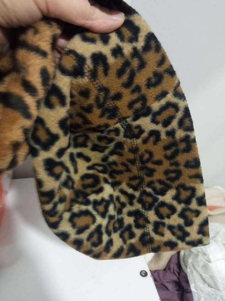 Kürk Detaylı Leopar Desenli bere ve saç bandi - Görsel 5