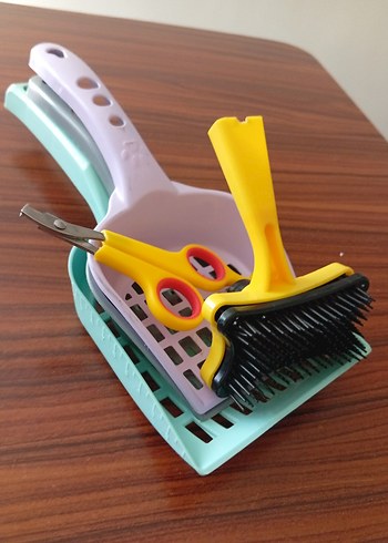 Renkli Kedi Kumu Küreği ve Fırça Seti