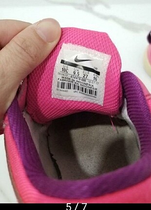 27 Beden pembe Renk Nike cocuk yuruyus ayakkabisi