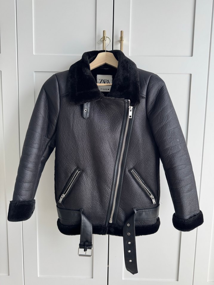 Kürk Detaylı Siyah Deri Biker Ceket - Görsel 2