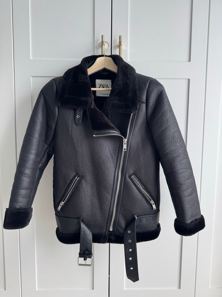 Kürk Detaylı Siyah Deri Biker Ceket - Görsel 3