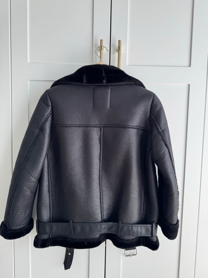 Kürk Detaylı Siyah Deri Biker Ceket - Görsel 4