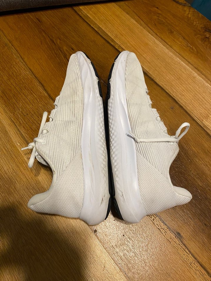 Beyaz Erkek Spor Ayakkabısı - Under Armour - Görsel 5