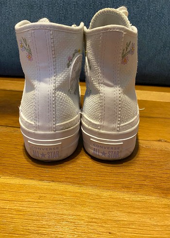 Beyaz Platform Topuklu Nakışlı Spor Ayakkabı - Görsel 6