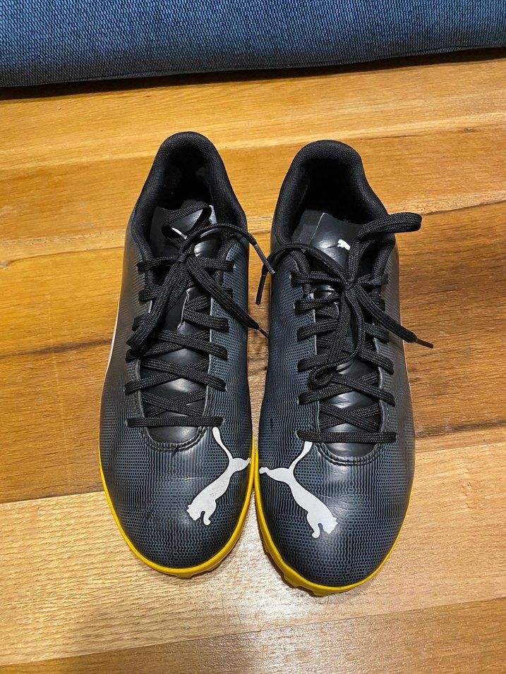 Siyah Erkek Futbol Ayakkabısı Velcro Detaylı - Görsel 3