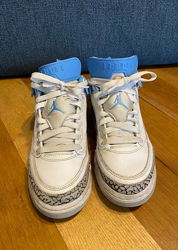 Beyaz Mavi Bağcıklı Basketbol Ayakkabısı - Görsel 2