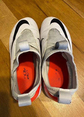 Beyaz Velcro Bağcıklı Erkek Futbol Ayakkabısı - Görsel 2