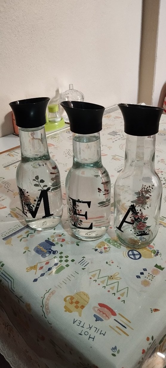 Siyah Kapaklı Cam Sürahi Seti - Görsel 2