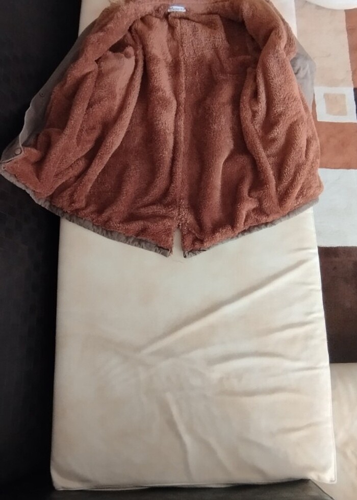 İçi tüylü kadın mont 42 beden - Görsel 5