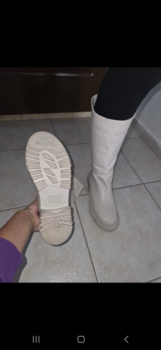 Bej Deri Kemerli Kadın Dizüstü Bot - Görsel 4