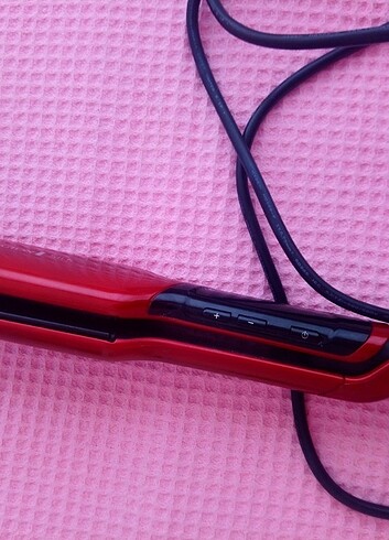Remington kırmızı kalın saç düzlestirici