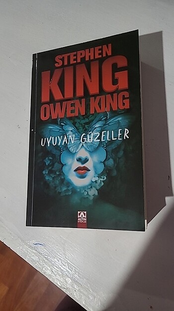 Stephen King uyuyan güzeller okuma kitabı