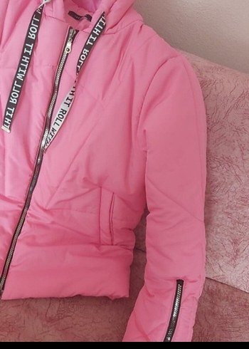 l Beden pembe Renk Fermuarlı Kapüşonlu Pembe Mont