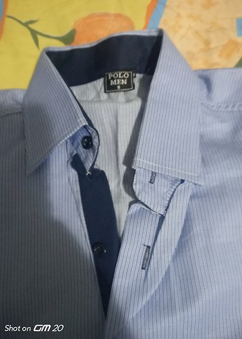 Düğmeli Mavi Pamuklu Erkek Gömlek - Görsel 2