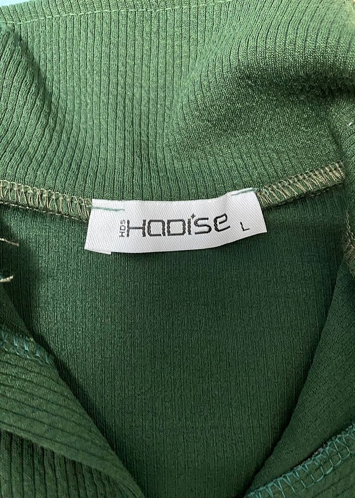 Bershka V Yaka Bluz - Görsel 2