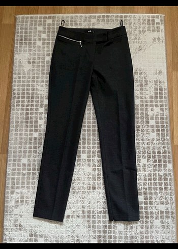 Kemer Detaylı Gri Kadın Havuç Kumaş Pantolon - Görsel 2