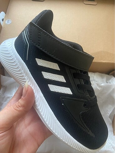 Adidas Spor ayakkabı