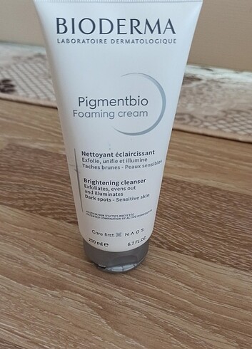 Bioderma pigmentbio foaming cream.