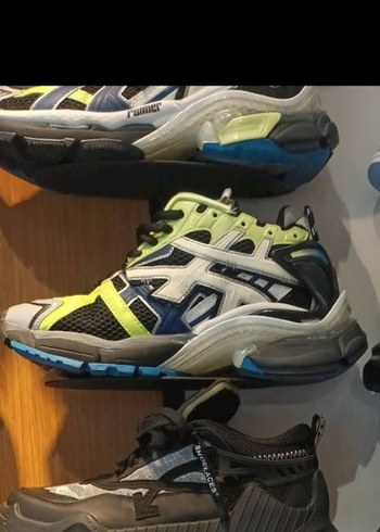 Diğer 3 adet sneaker