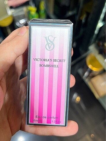Victoria?s Secret Bombshell Seyahat Boy