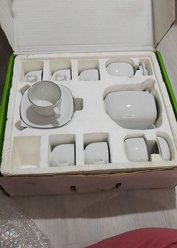 Beyaz Modern Klasik Porselen çay Fincan Takımı