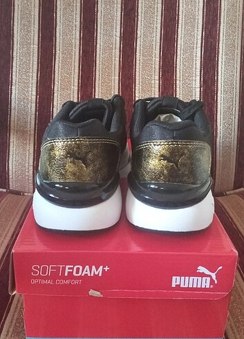 37 Beden siyah Renk Orijinal puma spor ayakkabı