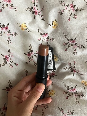Flormar kontür stick