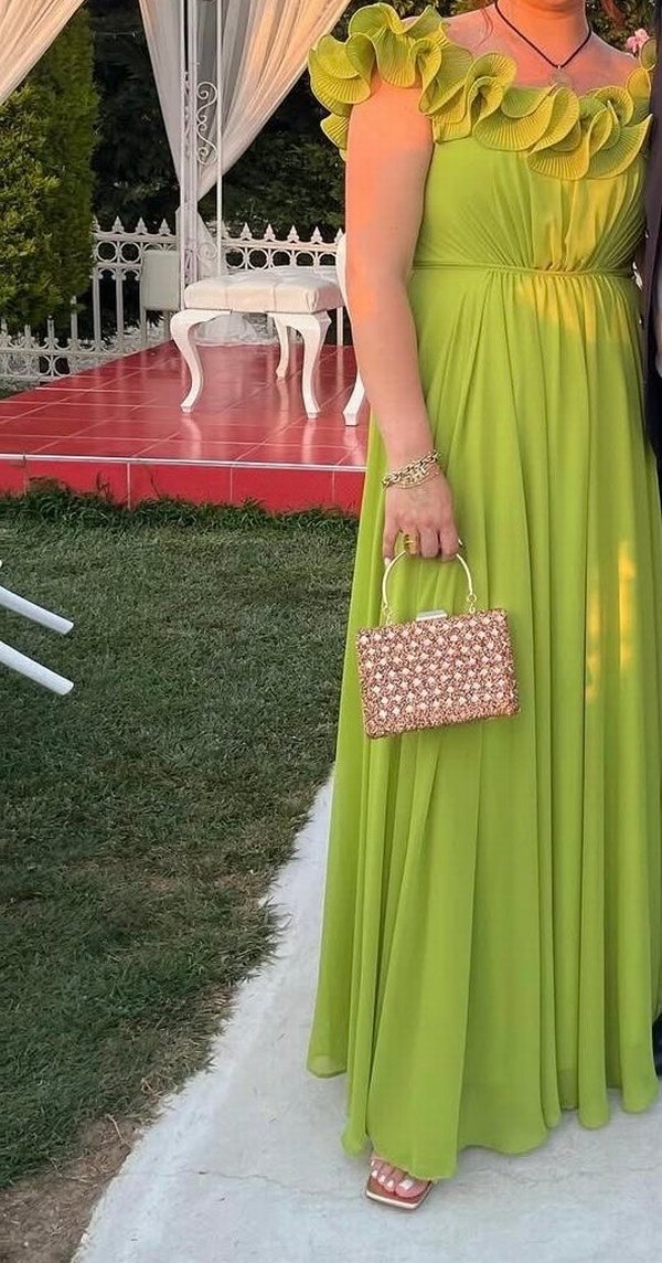 Yeşil Uzun Volanlı Straplez Elbise - Görsel 2