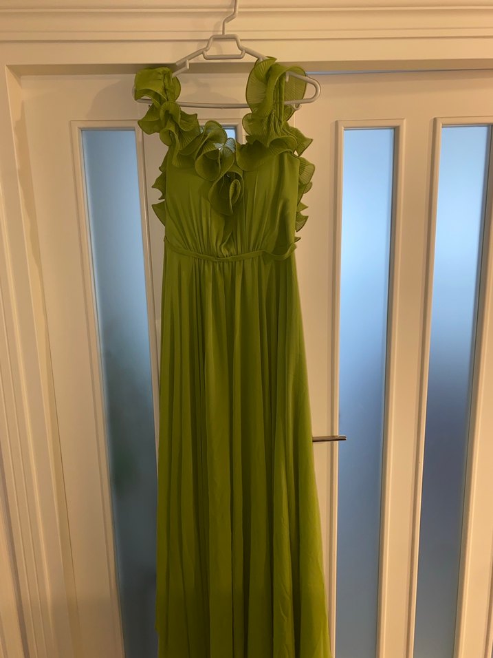 Yeşil Uzun Volanlı Straplez Elbise - Görsel 3