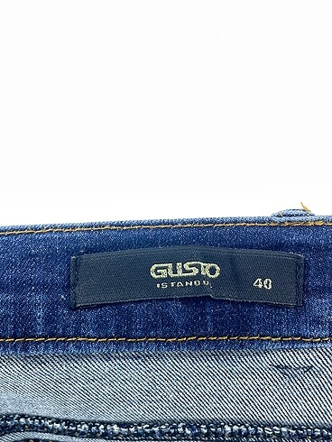 40 Beden çeşitli Renk Gusto Jean / Kot %70 İndirimli.