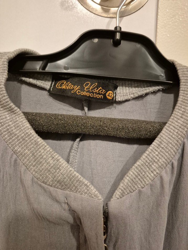 Gri Uzun ayrobin kumaş ferace - Görsel 4