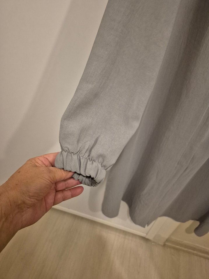 Gri Uzun ayrobin kumaş ferace - Görsel 2