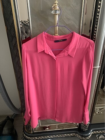 Pembe şifon içi belli etmez gömlek