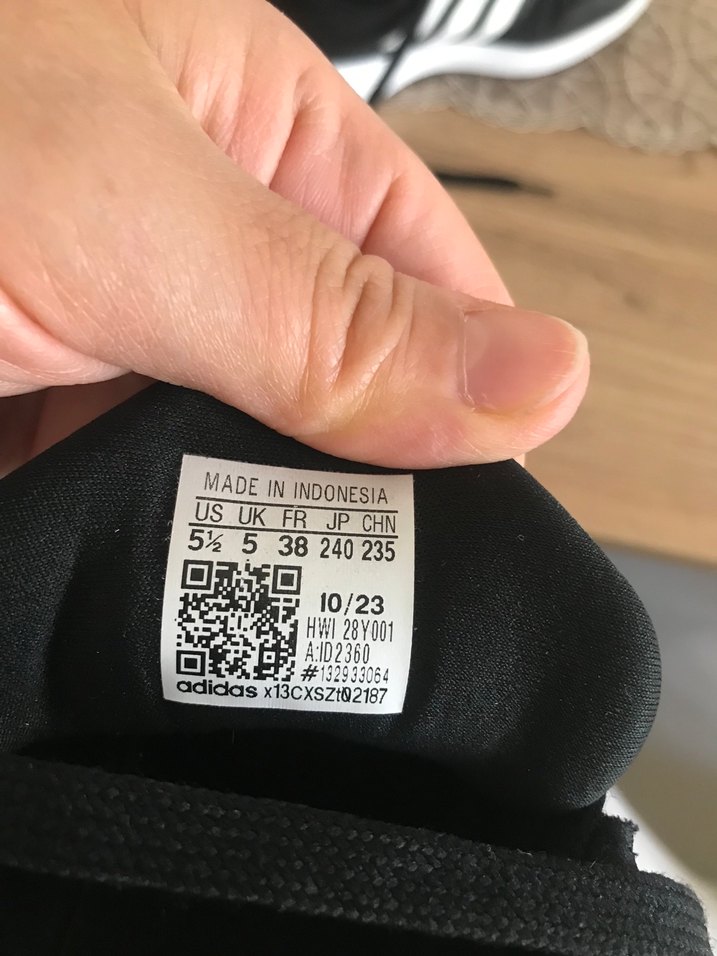 Kadın Siyah Beyaz Laced Spor Ayakkabı - Görsel 5