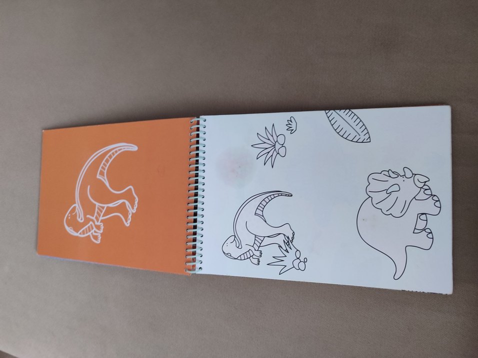 Renkli Suyla Renklendirilebilir Dinozor Kitabı - Görsel 2