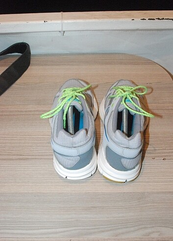 37,5 Beden gri Renk Nike spor ayakkabı 