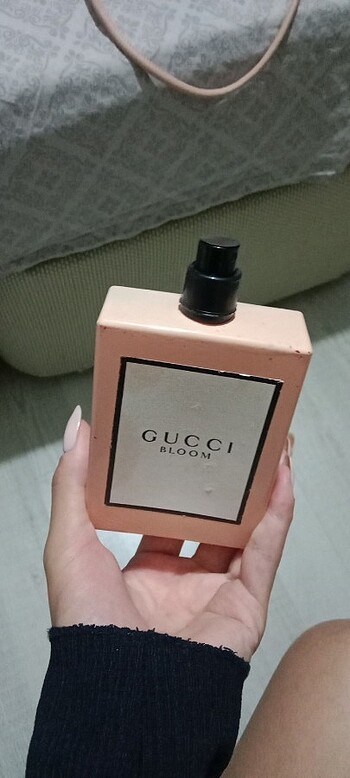  Beden Renk Gucci Bloom Parfüm 