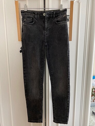 Zara jean