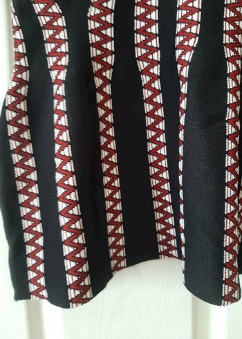 Bordo Desenli Yüksek Yakalı Kolsuz Triko kazak - Görsel 3