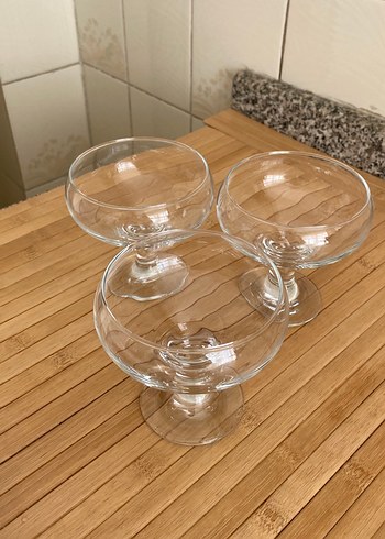 Paşabahçe Şeffaf Ayaklı Tatlı Kasesi