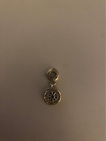 Pandora Pandora Sallantılı Charm