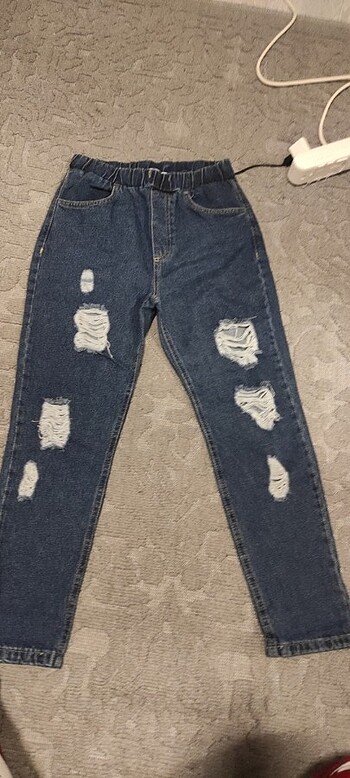 Mom Jean