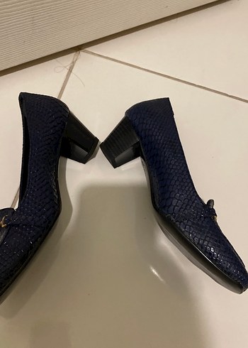 37 Beden lacivert Renk Pierre Cardin Lacivert Yılan Derisi Topuklu Ayakkabı