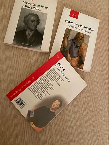Beden John Locke, Niccolo Machiavelli, Paters Kitap