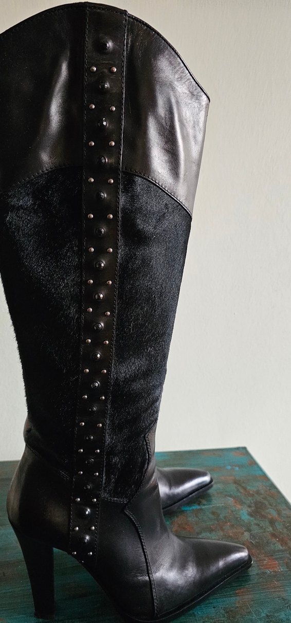 Siyah Deri Çizme nursace - Görsel 2