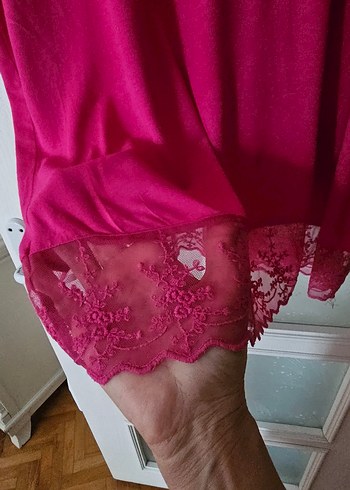 l Beden Dantel Detaylı Pembe Uzun Kollu Midi Tunik