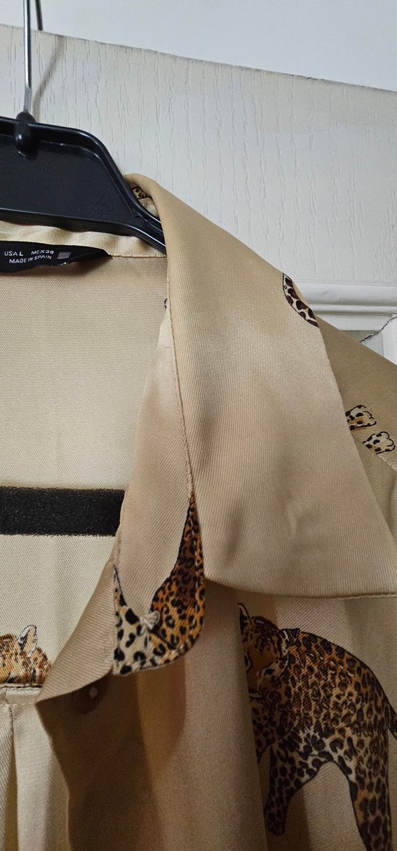 Düğmeli Leopar Desenli Kadın Gömlek - Görsel 3